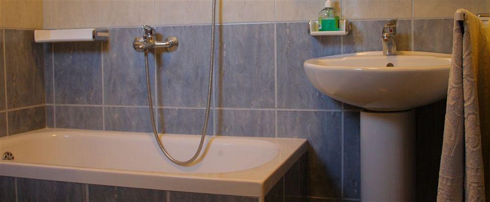 Apartmani Dub تْسافتات المظهر الخارجي الصورة